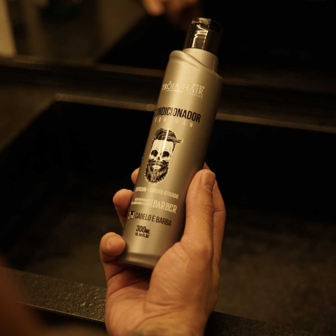 Condicionador 4Man 300ml Com Capsicum e Carvão Ativado - Tróia Hair Cuidado para Cabelo e Barba - Imagem 4